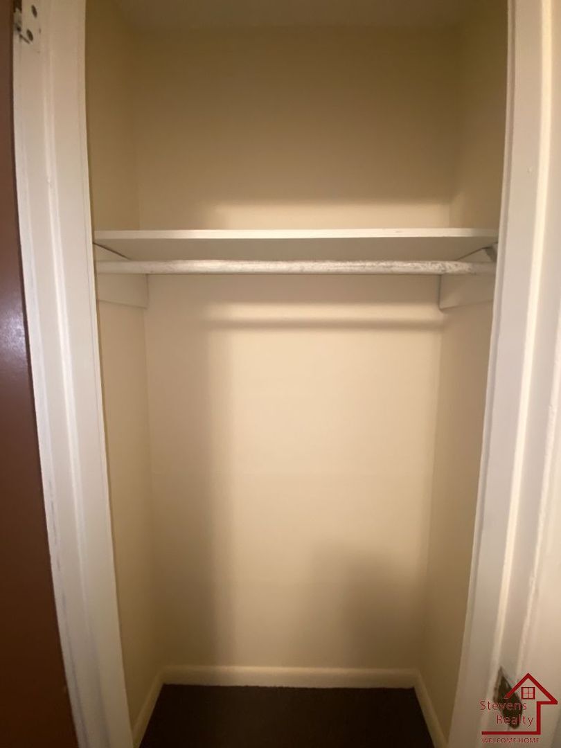 Building Photo - 1918 Ivy St