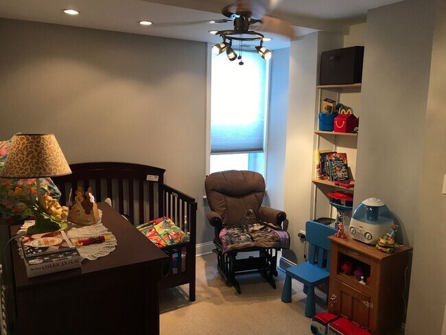Building Photo - Updated 3-Bedroom, 1-Bath Home in HOT Remi...