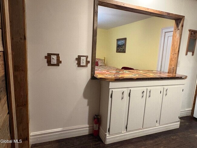 Building Photo - 260 Clark Rd