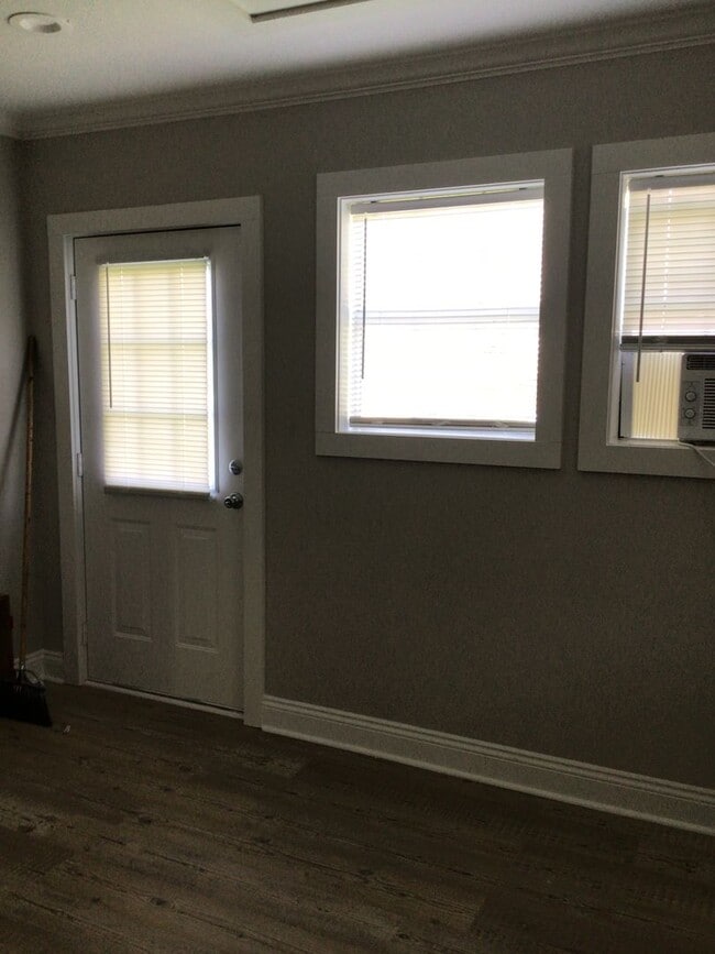 Building Photo - Home for rent!