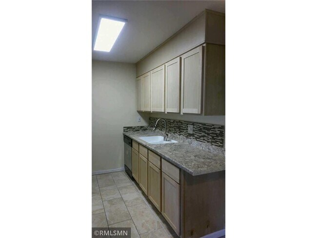 Building Photo - 7000 Sandell Ave