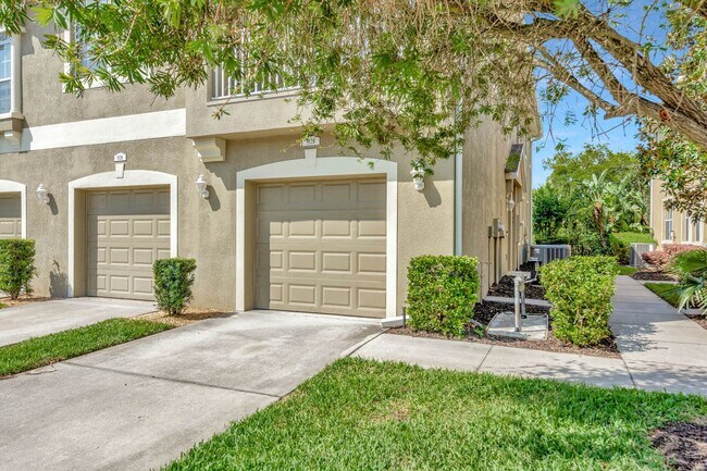 Primary Photo - Great Townhouse in Gated Community