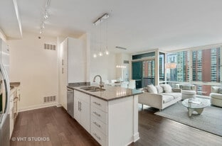 Building Photo - 401 E Ontario St