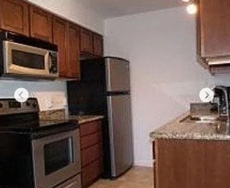 Building Photo - 7110 E Continental Dr