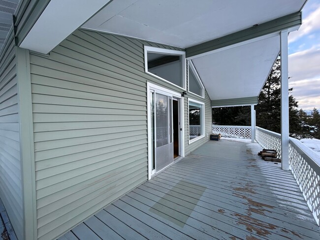 Building Photo - 180 Kookoosint Trail