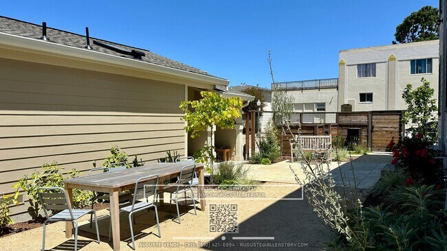 Building Photo - Temescal 2BR with Private Yard | Updated U...