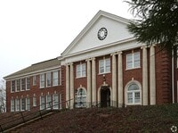Building Photo - College Hill West Point Apts