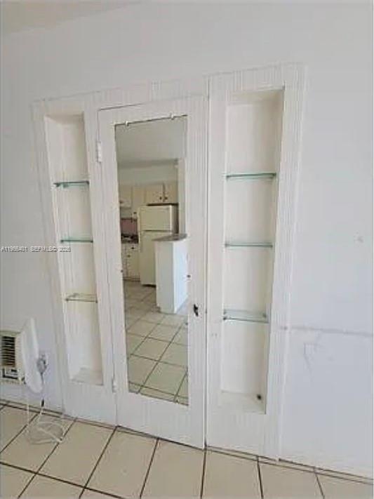 Building Photo - 918 N 16th Ct