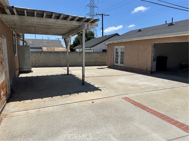 Building Photo - 14707 S Denver Ave
