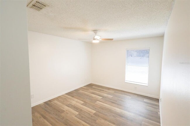 Building Photo - 918 Grape Ave