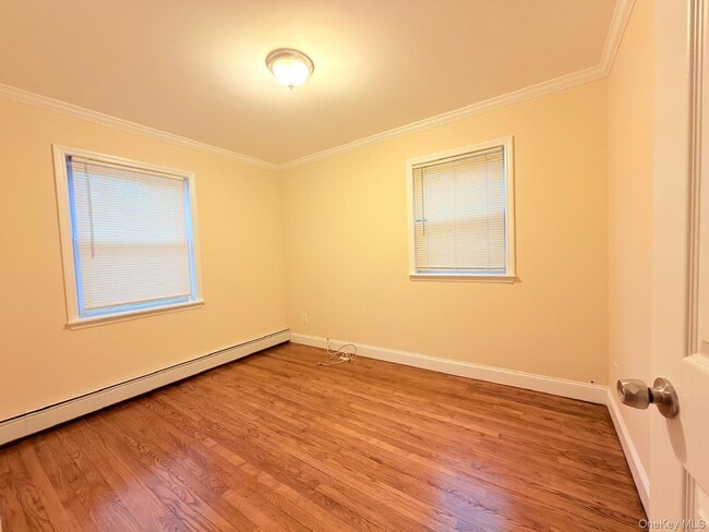 Building Photo - 35 N 16th St