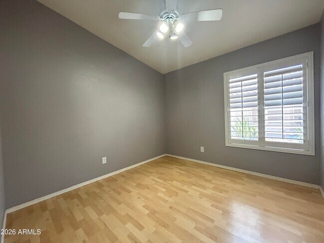 Building Photo - 6250 W Blackhawk Dr