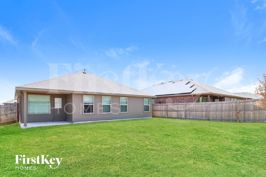 Building Photo - 4624 Corktree Ln