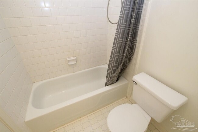 Building Photo - 6322 Harvard Ct