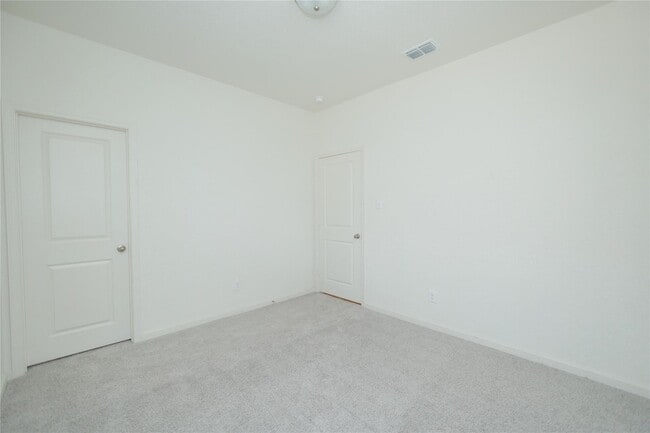 Building Photo - 713 Cedar Elm Dr