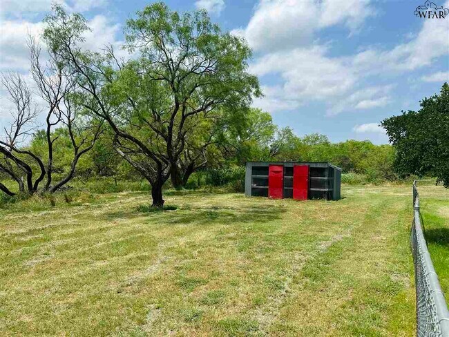 Building Photo - 153 Kinta Trail