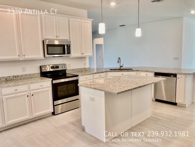 Building Photo - 3330 Antilla Ct