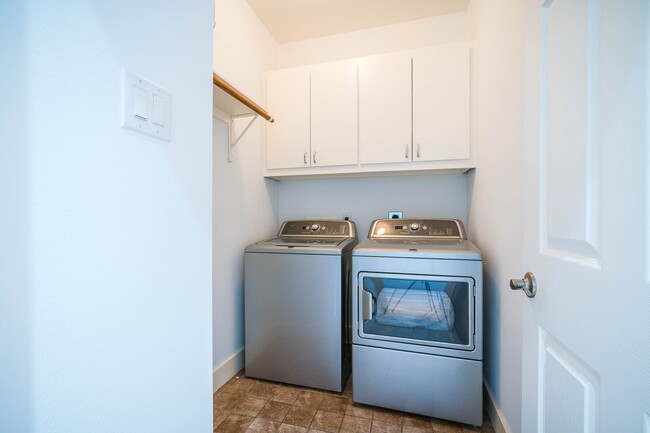 Building Photo - 3702 Omeara Dr