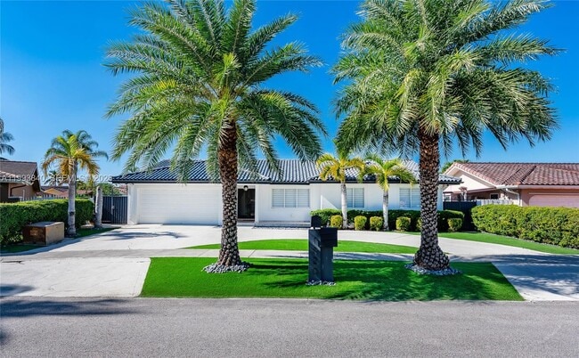 Building Photo - 1820 SW 140th Pl