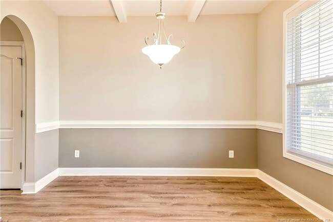 Building Photo - 1081 Ronald Reagan Drive