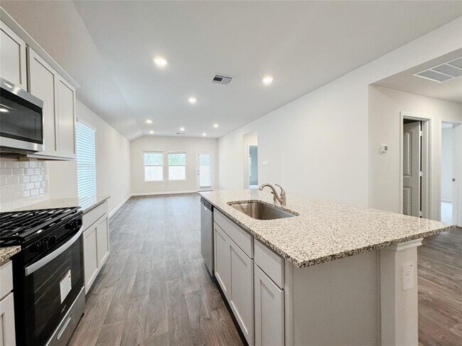 Building Photo - 1207 Camden Ln