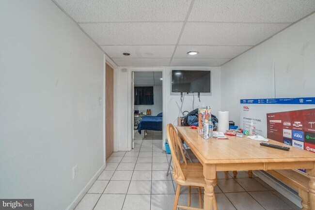 Building Photo - 3012 N Calvert St