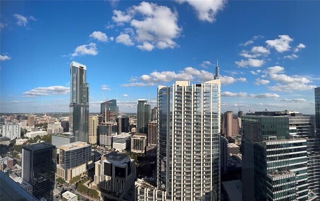 Building Photo - 301 West Ave