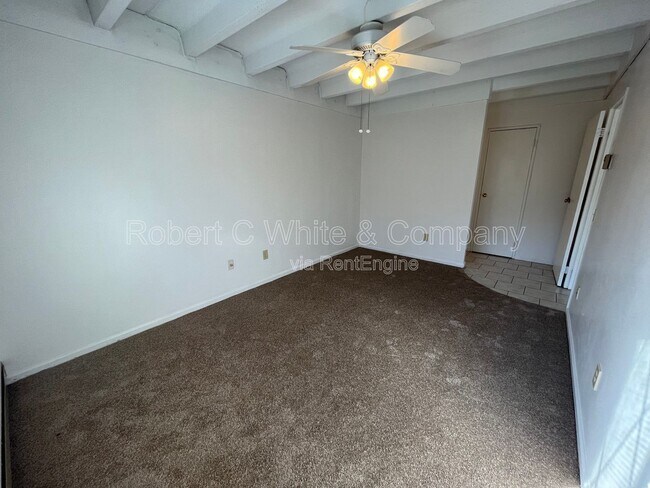 Building Photo - 20 Prospect St