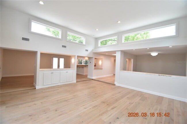 Building Photo - 571 Luzon Ave