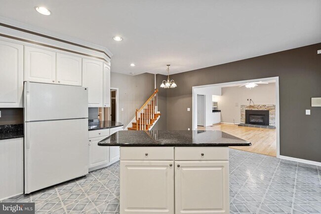 Building Photo - 210 Garrison Forest Rd