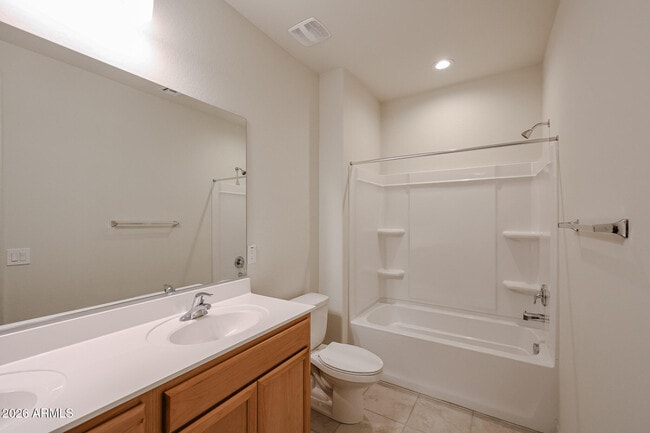 Building Photo - 13514 W Calle De Baca