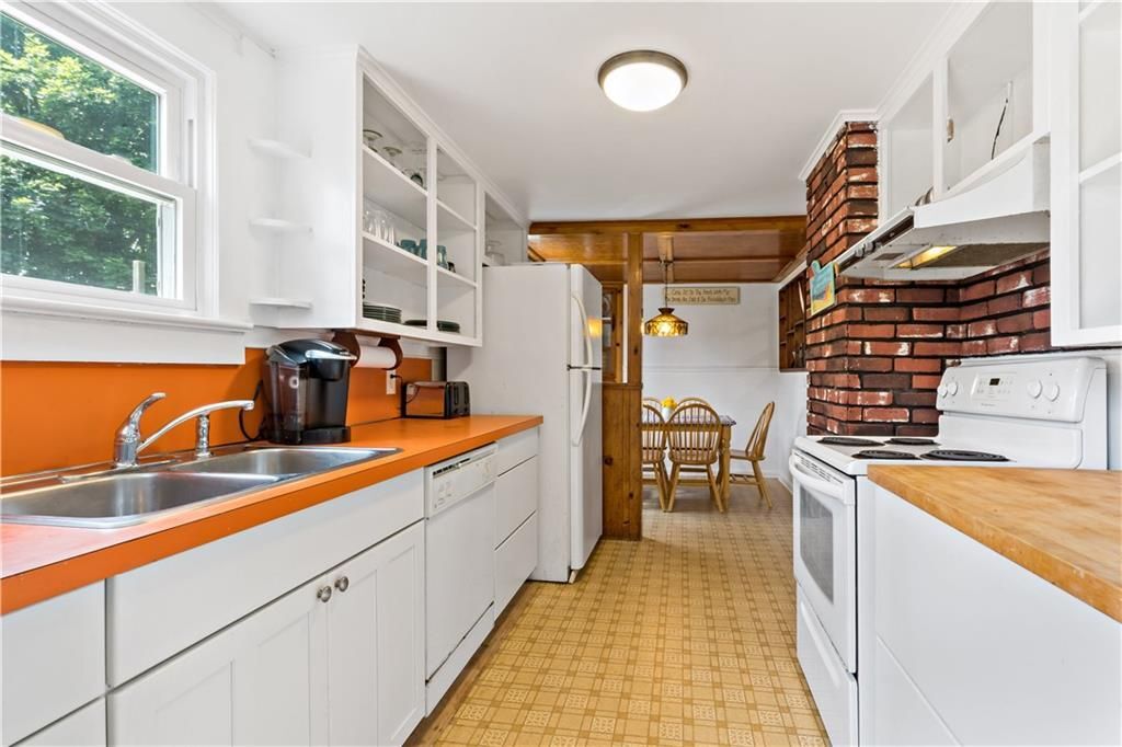 Building Photo - 39 Salt Pond Way