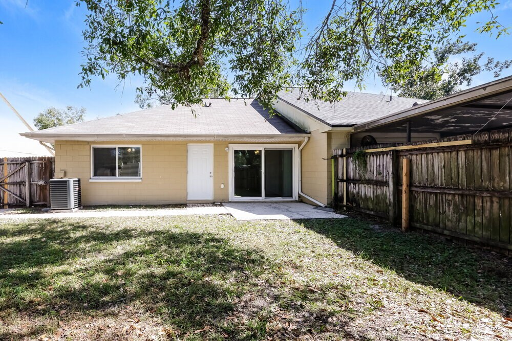 Building Photo - 3308 Laurel Dale Dr