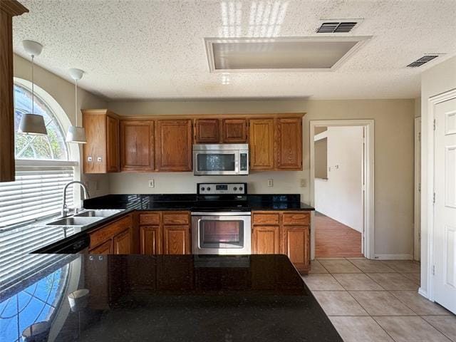 Building Photo - 4624 Booth Dr