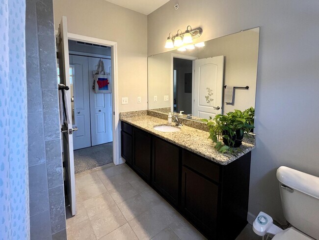 Building Photo - 5619 Arbor Chase Dr