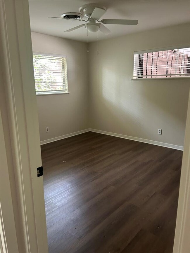 Building Photo - 2605 Trailside Dr