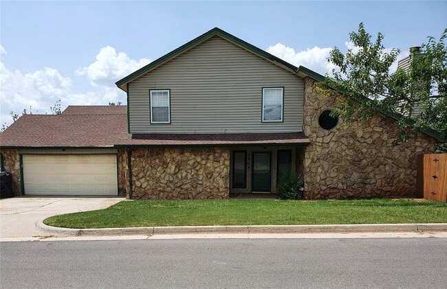 Primary Photo - 7009 NW 90th St