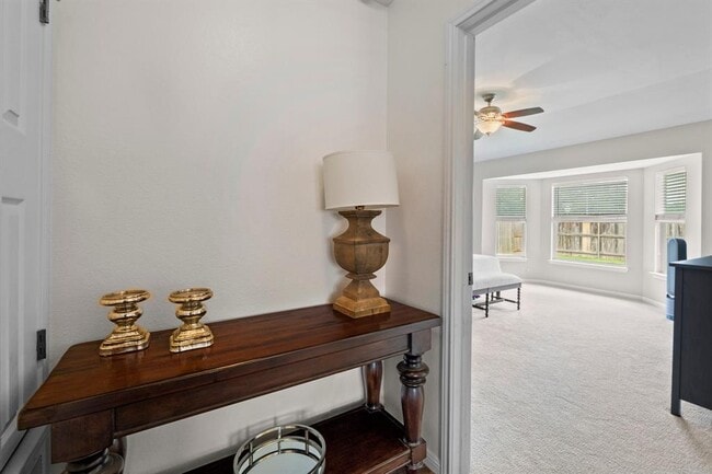 Building Photo - 2004 Dry Season Trail