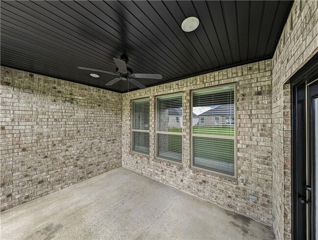 Building Photo - 720 Marianne St