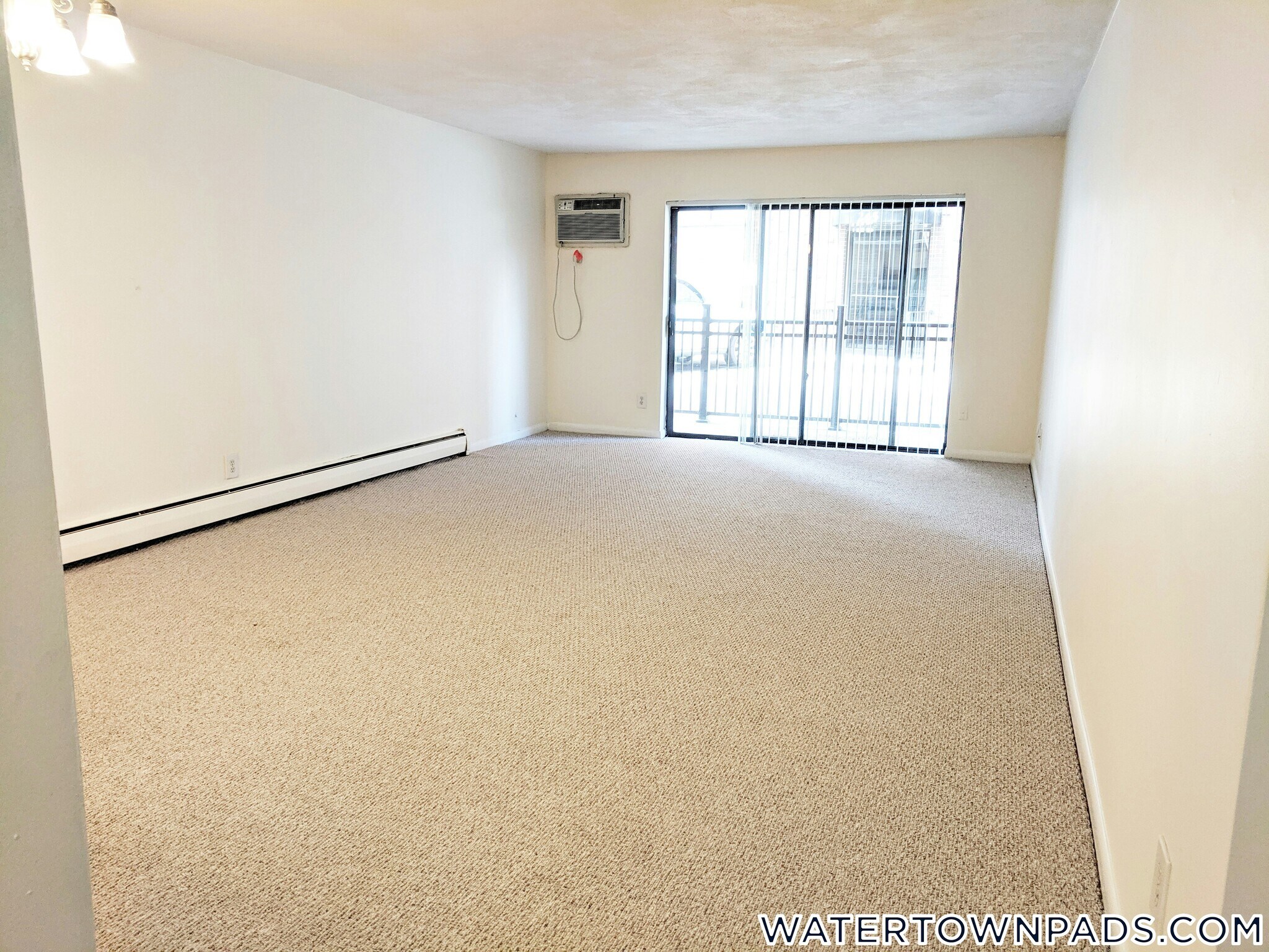 Building Photo - 16 Whites Ave