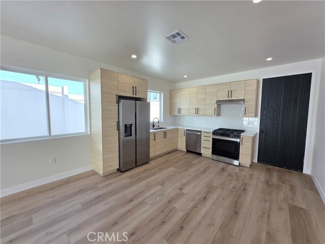 Building Photo - 17101 Kingsbury St