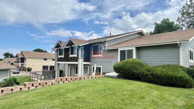 Building Photo - 6951 W 87th Way