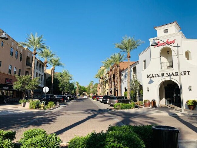 Building Photo - Home in Litchfield Park at Canyon Views! 5...