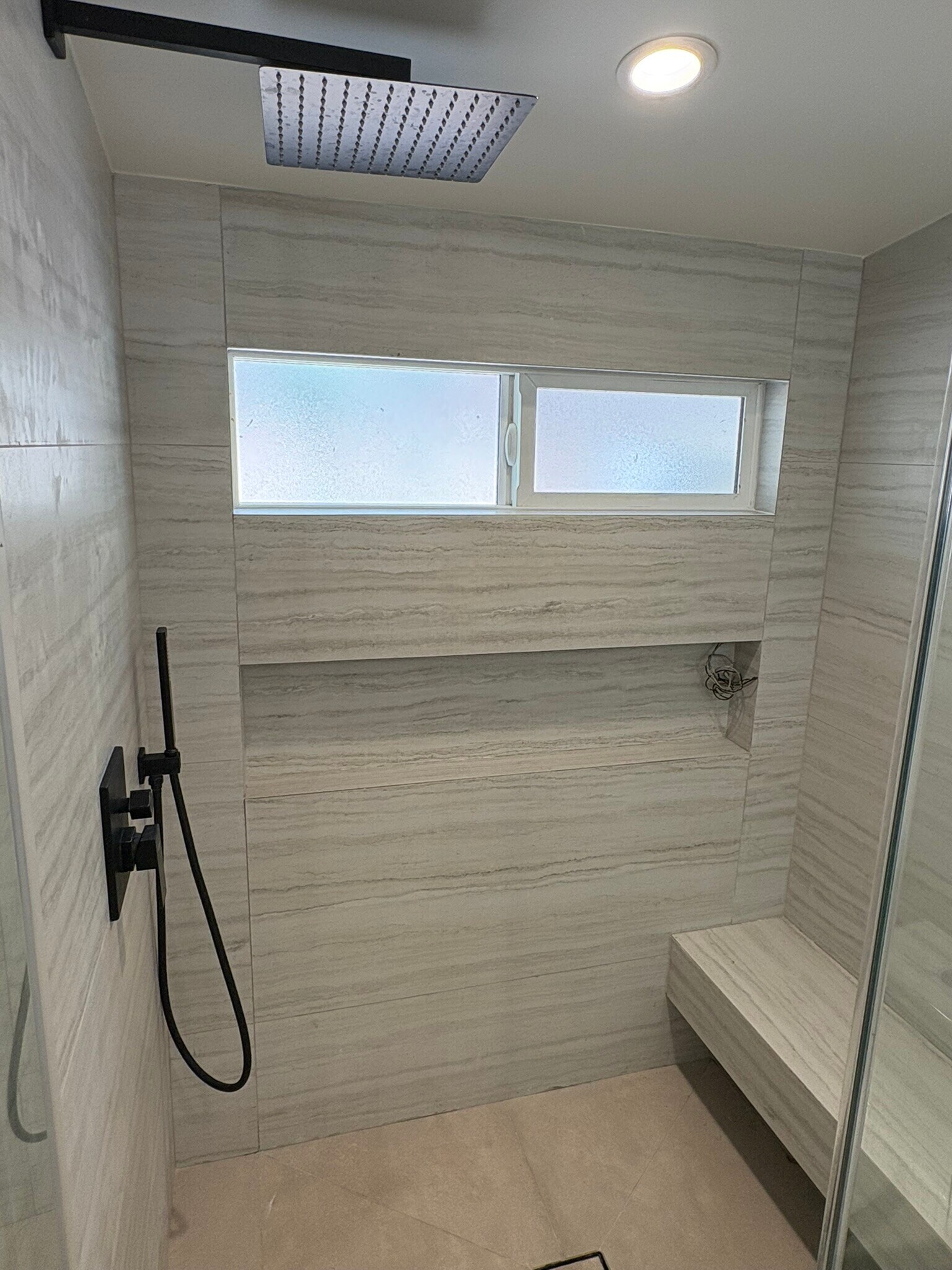 Building Photo - 4236 Ellenita Ave