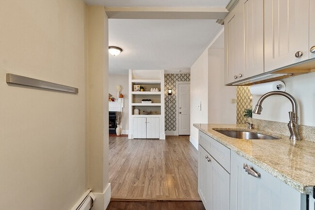 Building Photo - 74-76-76 Bromfield St