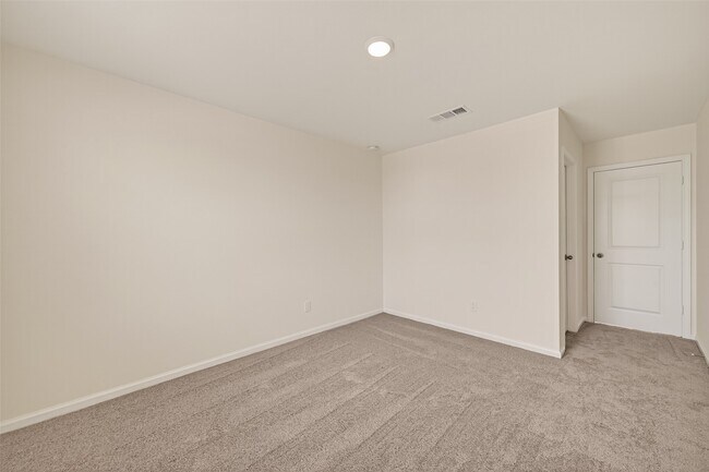 Building Photo - 31247 Williams Lndg St