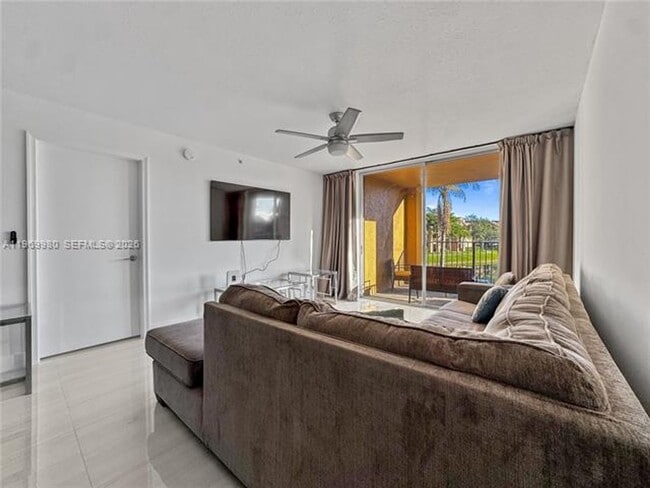 Building Photo - 2123 Renaissance Blvd