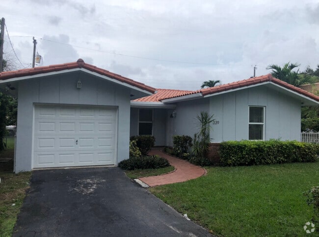 Building Photo - 339 Alesio Ave