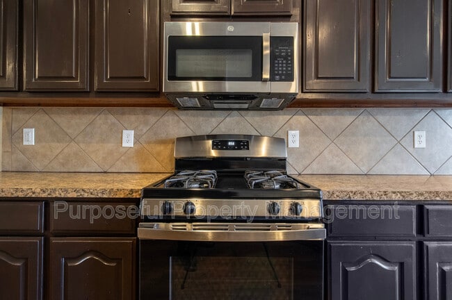 Building Photo - 9113 NW 86th Ct