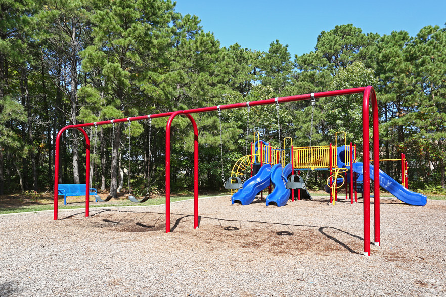 Playground - Waterside Gardens